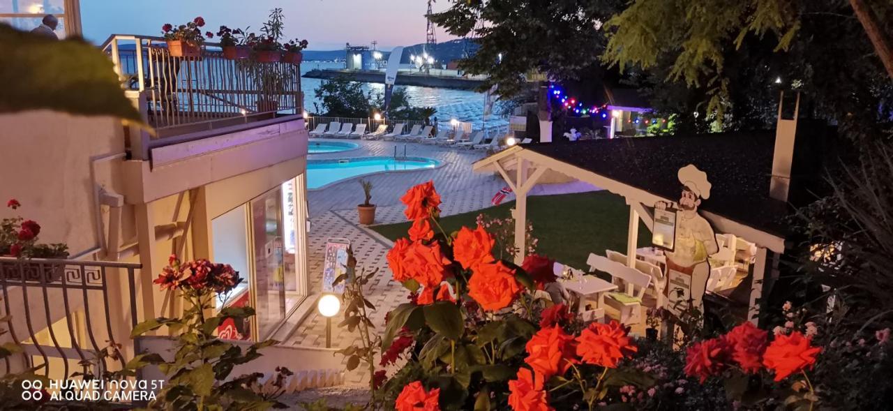 Helios Hotel Balchik Exterior foto