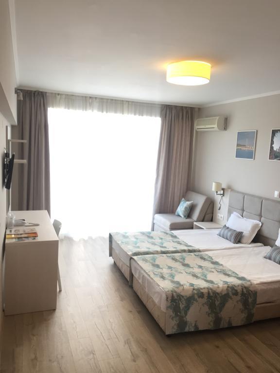 Helios Hotel Balchik Exterior foto